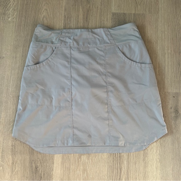 Patagonia Women’s Tech Skort - Picture 1 of 7